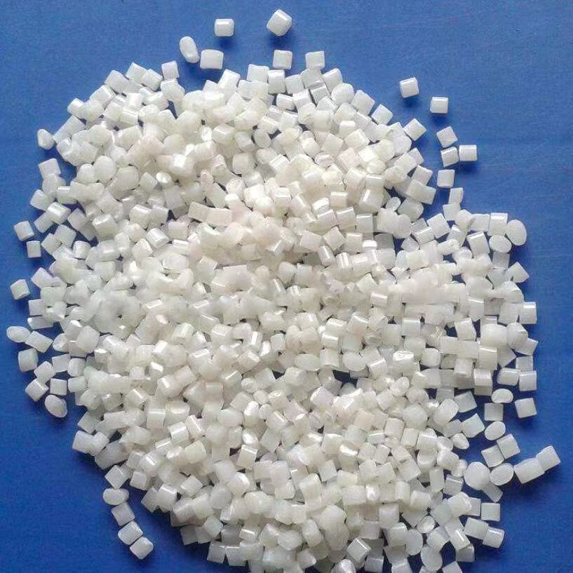 De stijging van de ABS-grondstofprijzen heeft gevolgen voor de kernbuizenindustrie: dubbele uitdagingen als gevolg van kostendruk en industriële modernisering